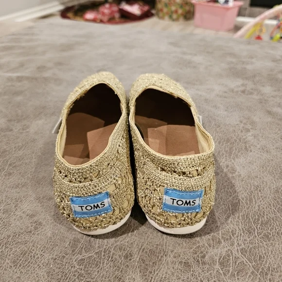 Toms Metallic Gold Crochet Shoes - Picture 5 of 7